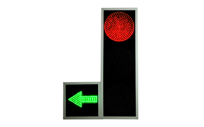 Дополнительная зеленая стрелка на светофоре налево. Светофор т1 и п1. Светофор т4 светодиодный. Светофор с дополнительной секцией. Светофор со стрелкой.